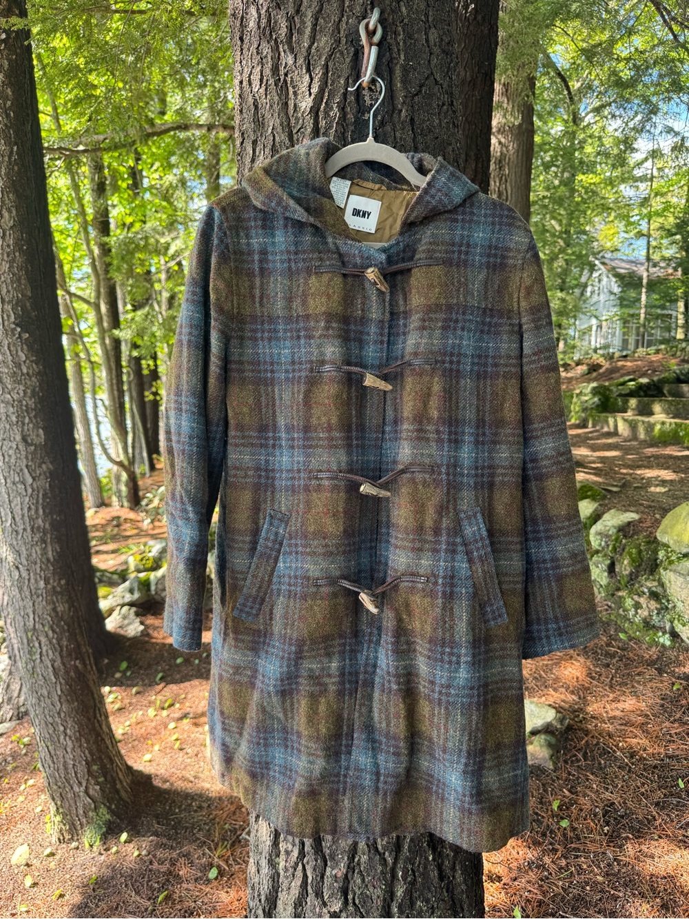 DKNY Plaid Wool Toggle Coat Leather Straps M - Picture 9 of 11
